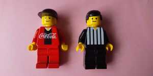 LEGO レゴ ミニフィグ 2体セット コカ・コーラ サッカー審判 人形 特殊ブロック 
