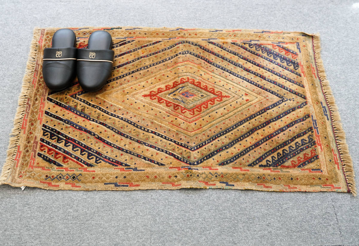 アフガニスタン マシュワニキリム 145×96cm 手織り絨毯 アクセントラグ
