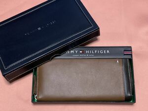 TOMMY HILFIGER トミーヒルフィガー 財布 長財布 メンズ ラウンドファスナー Maxim 31TL130052 TAN 未使用品 美品 希少デザイン