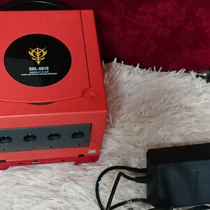 ゲームキューブ 任天堂 シャア専用 本体 普通のコントローラー一台