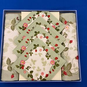 WEDGWOOD ウェッジウッド ワイルドストロベリー ティーマット コースター