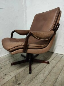  three 205EW/ house 0 Northern Europe Denmark BERG furniture bell g Vintage total leather original leather personal chair arm chair lounge chair 