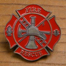 チャレンジコイン FIRE RESCUE マルタ十字型 消防 記念メダル Challenge Coin 記念コイン_画像1
