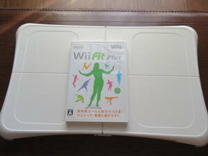 Wii Fit Plus（ディスクとバランスWiiボードセット）