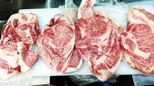 薩摩牛 断面 黒毛和牛ロース人気商品 総重量 2.95kg BBQに 業務用 柔らかい ロース、バラ、カルビ チルド