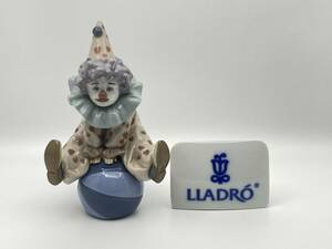 *＊ LLADRO リャドロ ＊* HAVING A BALL Figurine No. 5813 ハビングアボール フィギュリン *L8