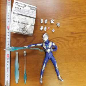 ウルトラマンティガ スカイタイプ ウルトラヒーロー ウルトラアクト ULTRA ACT 箱なし フィギュア