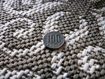ヨーロピアン レトロ クラシック 135×190 約 1.5畳 ラグ ベルギー製 フラット 洗える ラグマット カーペット 絨毯 薄型 ウィルトン織_画像3
