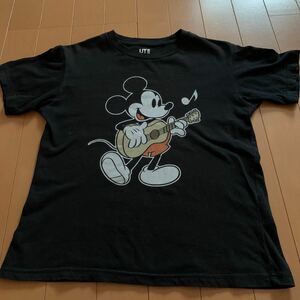 UNIQLO &ディズニーミッキーマウスTシャツ140