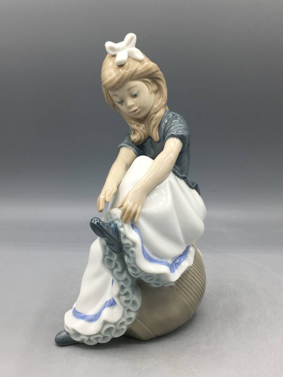 LLADRO リヤドロ 『お庭で（アヒルとカエル）How are you?』フィギュ