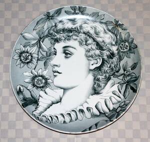 アンティーク　大型飾皿　英国製　女性の横顔　1892年　E. Dunham Massey 　手描き　陶器製　難あり　ナショナルトラスト　イギリス
