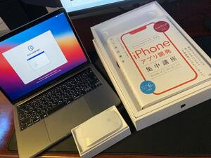 MacBook Pro (13-inch, 2020, Thunderbolt 3ポートx 2)