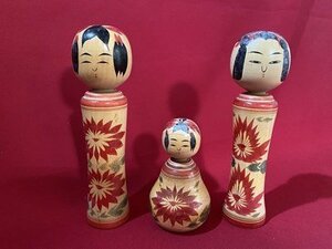 c■**　鳴子 こけし　３点まとめて　義一作　郷土玩具　お土産　民芸品　木地玩具　伝統 コケシ　KOKESHI　kokeshi 　/　B47上