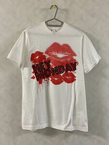 未使用品 HEY MONDAY Tシャツ サイズS ヘイ・マンデー キャサディー・ポープ ポップ・パンク バンド Hold on Tight