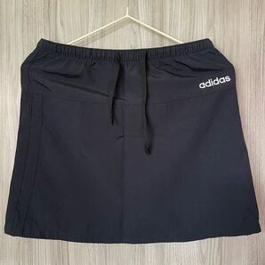 adidas スカート　スポーツウエア　 ランニングスカート　アディダ　ゴルフスカート　