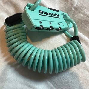 ビアンキ Bianchi 鍵 ロック 自転車 ロードバイク