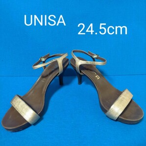 本革　革底　 UNISA　美脚サンダル　39 サイズ　24.5cm ゴールド