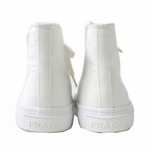 未使用品△PRADA プラダ 4T3557 キャンバス ハイトップ ハイカット スニーカー ホワイト 白 メンズサイズ 6 シンプルデザイン 保管箱付き♪_画像3