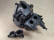 CBR250RR ABS(MC51)純正エアクリーナーボックス！割れ欠け破損無し！取り付けOK！交換修理用の部品に♪_画像4