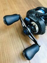 シマノSLX DC70 1円から売り切ります。SHIMANO 鎧-YOROI-カスタム 右ハンドル _画像2