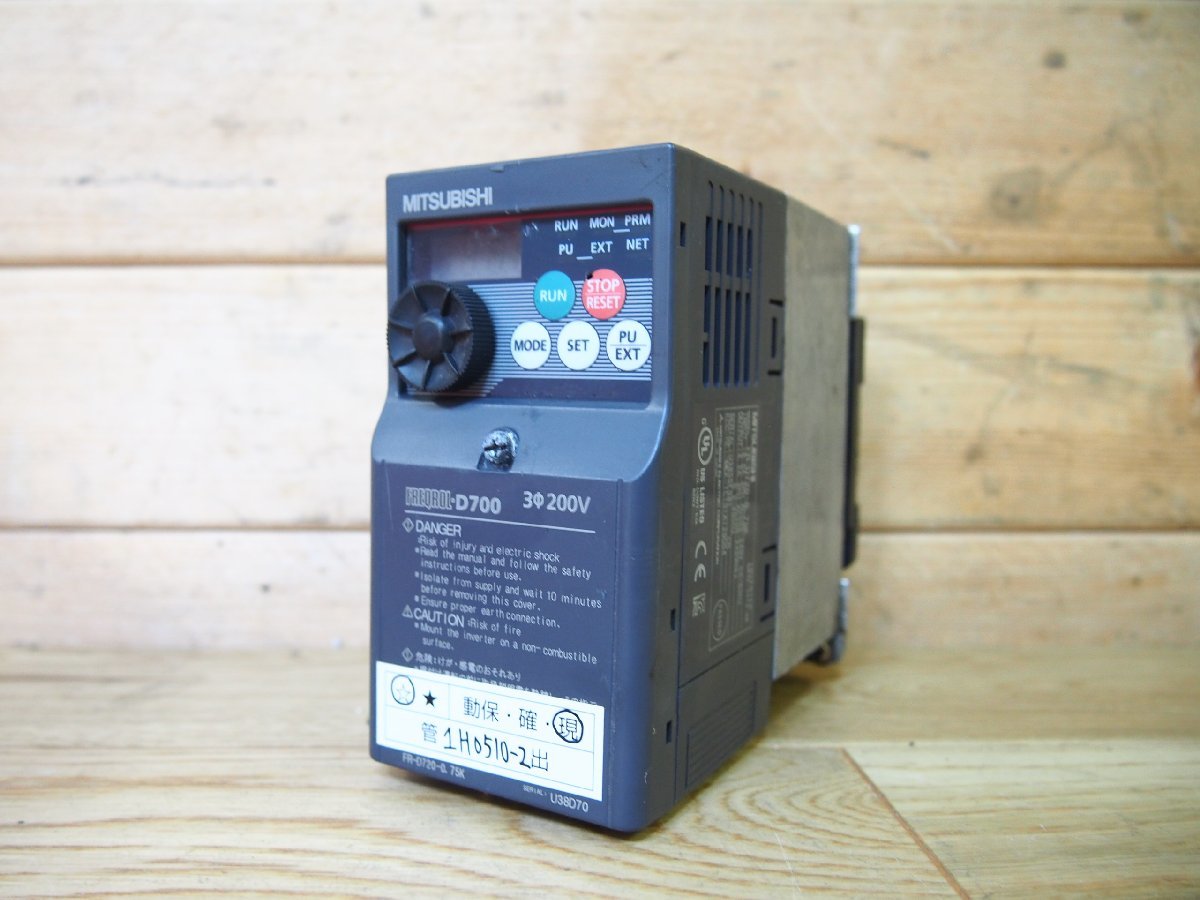 魅了 新品 MITSUBISHI 三菱 インバーター FR-D720-0.75K