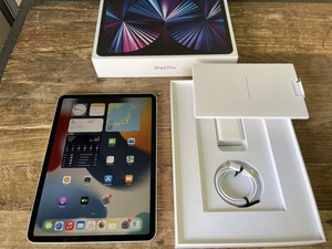 Apple/アップル 11インチ iPad Pro 第2世代（2020春モデル）Wi-Fi+Cellular simフリー 128GB シルバー MY2W2J/A デモ機(展示品）