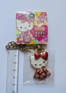 新品【ハローキティー Hello Kitty キラキラ和桜 キャストチャーム キーホルダー】開運和柄 着物 和装 赤 ピンクゴールド 金運 ストラップ