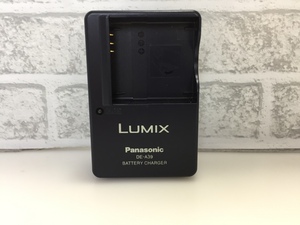 パナソニック　LUMIX　バッテリーチャージャー　DE-A39A　中古品M-5941