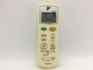 ダイキン　エアコンリモコン　ARC443A19　中古品A-4122