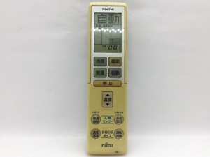 富士通　nocria　エアコンリモコン　AR-RBC1J　中古品A-6243