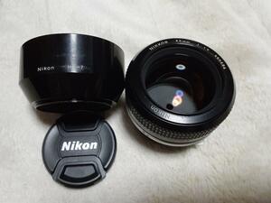 美品 ニコン Nikon New Nikkor 55mm f1.2 非Ai マニュアルフォーカスレンズ 0530