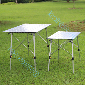 簡単に使用できる ポータブル ピクニック キャンプ アルミテーブル 屋外 アルミ折りたたみテーブル 超軽量 祭り/イベント/運動会 大型