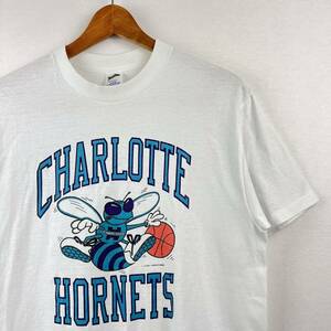 ビンテージ 90s【NBA】CHARLOTTE HORNETS Tシャツ USA製 L シャーロットホーネッツ アメカジ 古着 バスケット マイケルジョーダン