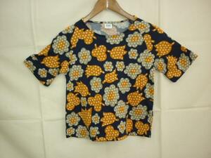 【YS-1】■ユニクロ UNIQLO　キッズ　女の子用　半袖Tシャツ 140