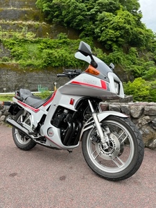 ヤマハXJ750D レストア済み GSX CB Zの旧車とは違う昭和のバイク