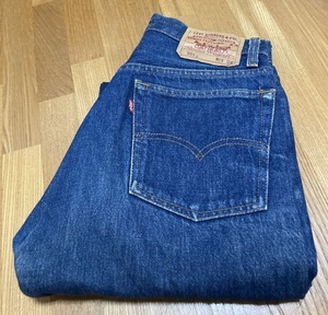 濃紺 90's VINTAGE USA製 赤文字 Levi's 501xx デニムパンツ ヴィンテージ 91年製 古着