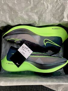 ☆新品未使用☆ナイキ(NIKE)ヴェイパーフライネクスト%/AO4568-400