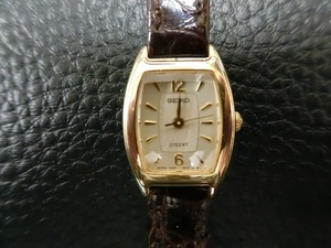 レア セイコー SEIKO ルーセント LUCENT レディース ウォッチ ゴールドダイヤル クォーツ 腕時計 型式: 4N21-5290 管理No.19383