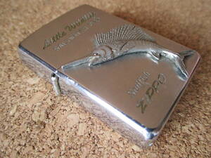 Zippo "Little Wildlife Sailfish Sail Fish Fish Fish Shagi Guro" июль 1996 г. Голубое марлин писатель нефтя