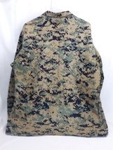 ◎米軍払下グッズ◎ 迷彩服 / 上下 セットアップ (M)　沖縄米軍放出品 / USMC / ミリタリー / サバイバルゲーム / コスプレ　[03-205]_画像4