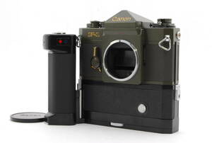 極上美品 コレクション用　キャノン Canon F1 オリーブ Olive Drab 35mm 一眼レフ フィルムカメラ + モータードライブ MF #14
