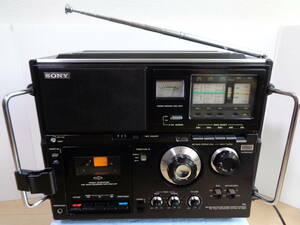 ソニー　CF-5950スカイセンサー　FM/MW/SW1/SW2/SW3　5バンドラジオカセット　美品整備作動品