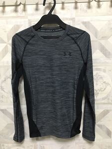 UNDER ARMOUR メンズ ヒートギア ロングスリーブ Sサイズ グレー 1368959