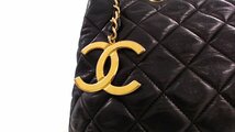 1円美品☆シャネル☆ラムスキン　マトラッセ　ココチャーム　Wチェーンショルダー　黒　G金具【CHANEL】_画像5