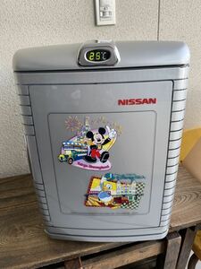 ☆非売品　ディズニー　電子冷蔵庫　車でも使用可能☆　NISSAN＆ディズニーコラボ商品　ミニ冷蔵庫　冷温庫　COLD HOT