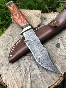 ダマスカス鋼 アウトドア用 ナイフ 硬度55-60HRC 刃渡り10センチ 手のひらサイズ 専用鞘付き ハンドル ウッド