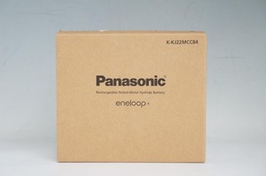 【未使用品】Panasonic パナソニック K-KJ22MCC84 エネループ 充電式 ニッケル水素電池(単3電池12本＆スペーサー)＆充電器セット