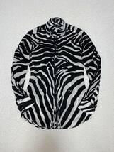 春夏メンズ ドルチェ&ガッバーナ『Zebra Shirt』白x黒 ゼブラ柄 薄手/透け感 コットン Slim Fit 比翼 ボタンシャツ_画像1