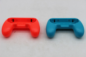 ■任天堂 Nintendo Switch用Joy-Conグリップ ネオンブルー/ネオンレッド ニンテンドースイッチ 中古良品