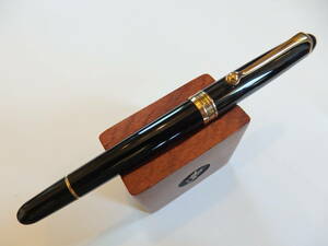 *[ postage 210 jpy ~][ beautiful goods * rare ] Aurora 88o Tanto to* regular size fountain pen pen .:14K585 solid Gold M